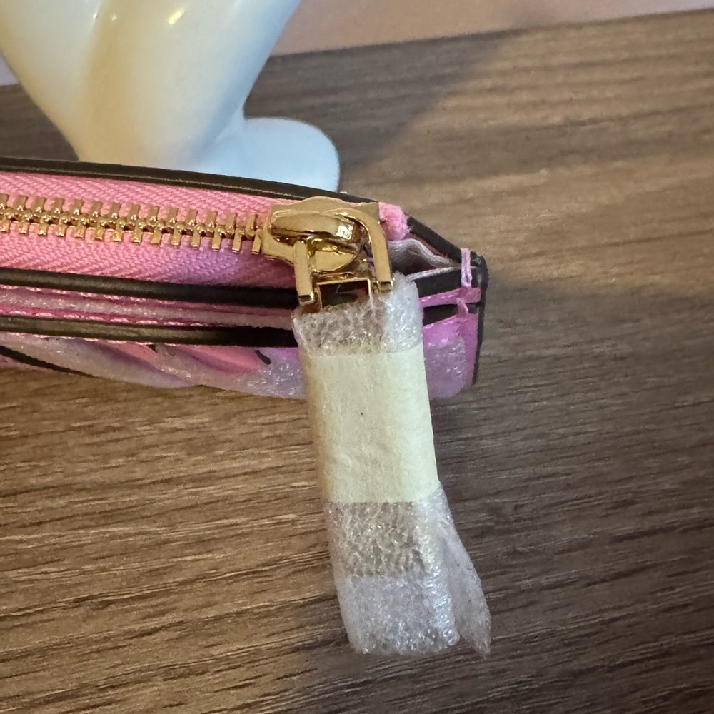 Kate Spade slim wallet - Picture 5 of 7